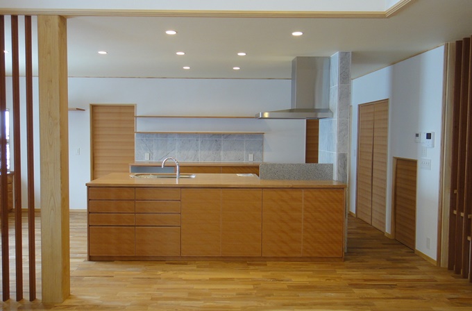 タガハウス株式会社